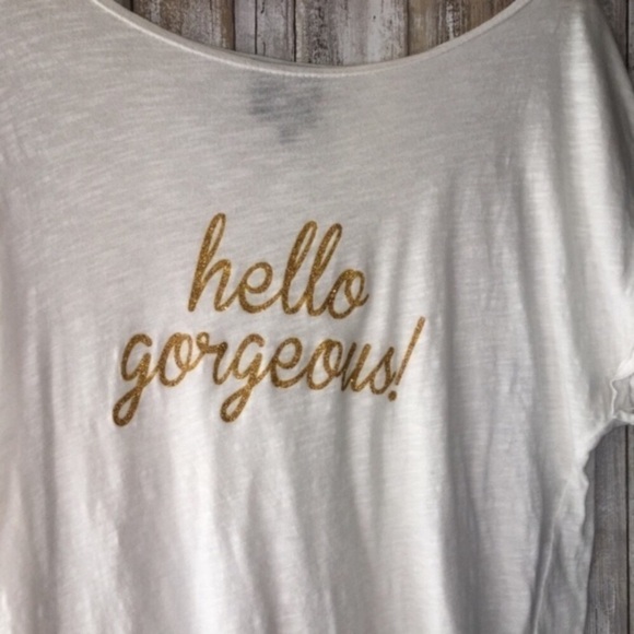 W5 Hello Gorgeous Gold Glitter White Tee - Picture 2 of 4